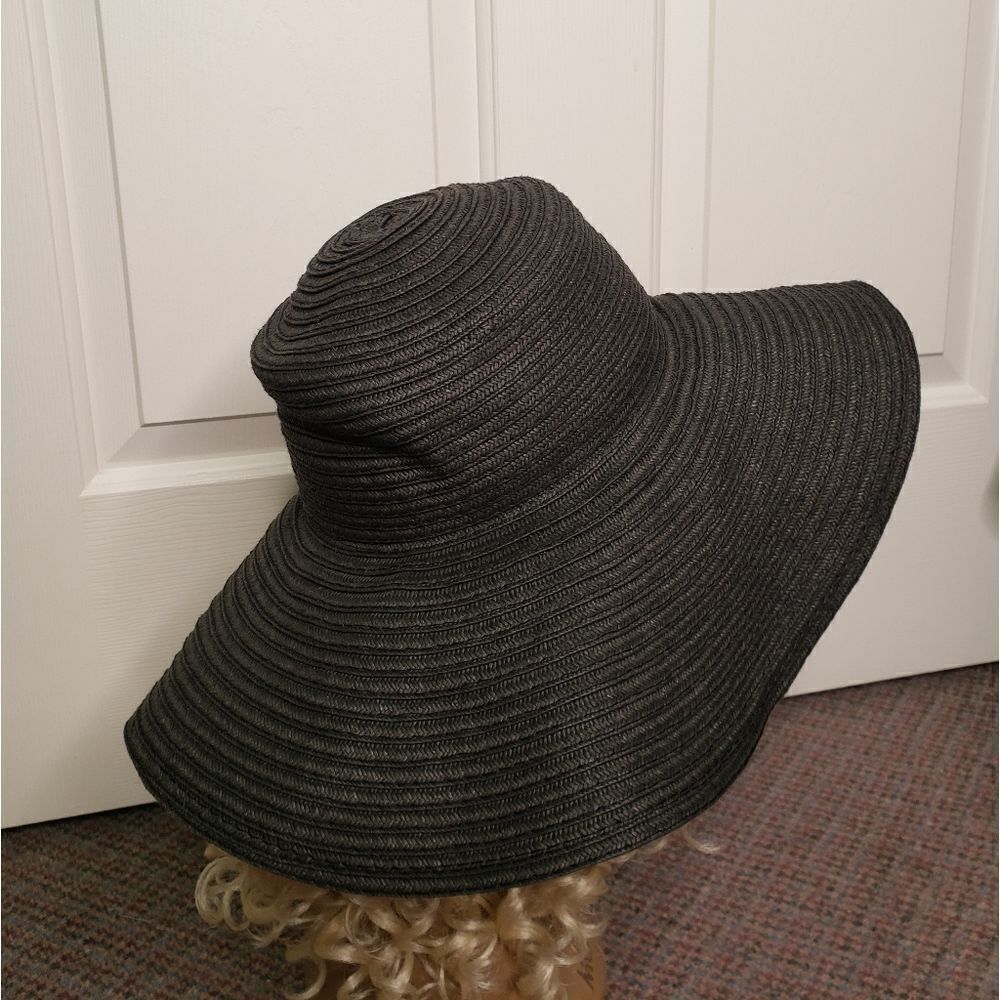 Sun Hat - Picture 5 of 8